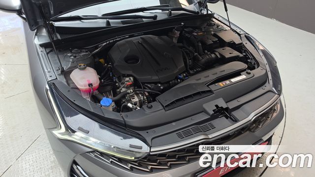 Kia K5 2023 — photo 6