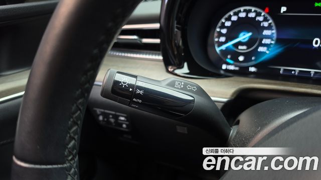 Kia K5 2023 — photo 30