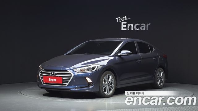 Hyundai AVANTE 2018 — photo 1