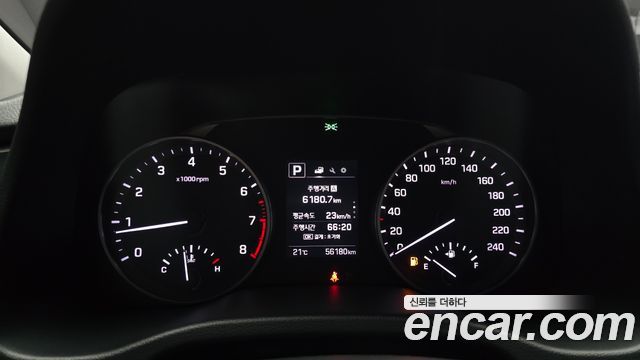 Hyundai AVANTE 2018 — photo 8