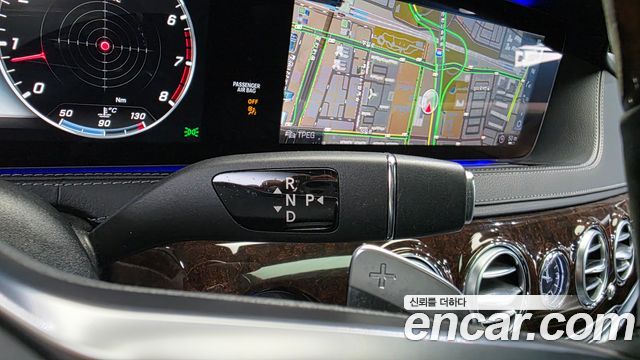 Mercedes-Benz S-Class 2019 — photo 9