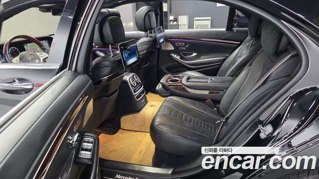 Mercedes-Benz S-Class 2019 — photo 11