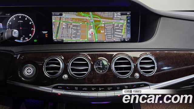 Mercedes-Benz S-Class 2019 — photo 15