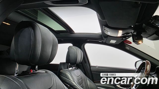 Mercedes-Benz S-Class 2019 — photo 20