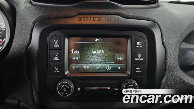 Jeep Renegade 2016 — photo 21