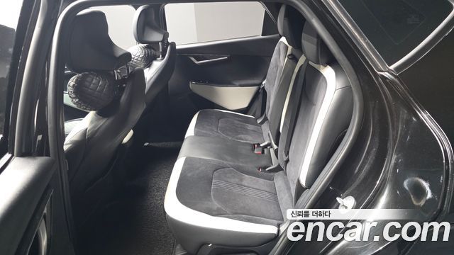 Kia EV6 2022 — photo 11