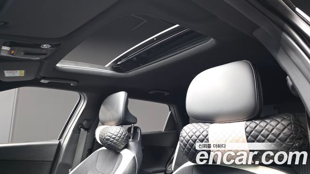 Kia EV6 2022 — photo 17