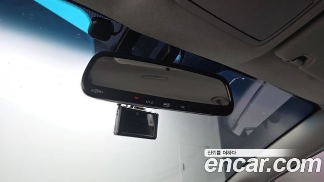 Kia K3 2013 — photo 19