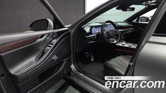Genesis G80 2025 — photo 13