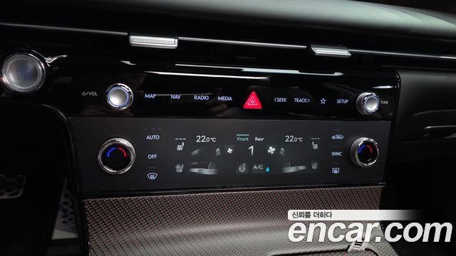 Genesis G80 2025 — photo 24
