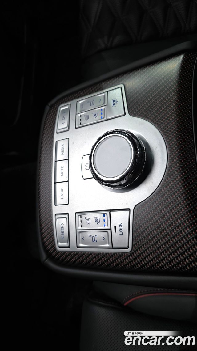 Genesis G80 2025 — photo 29