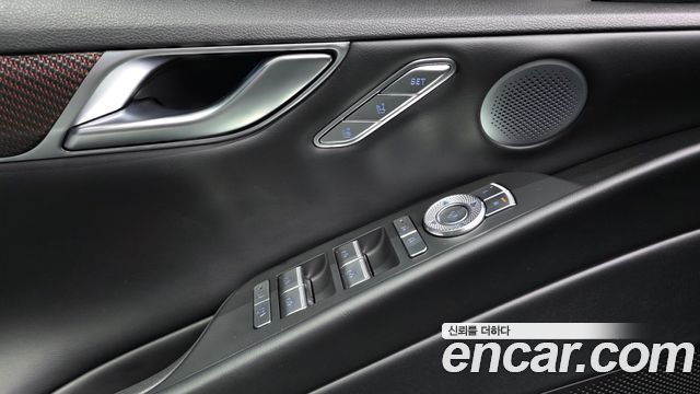 Genesis G80 2025 — photo 36