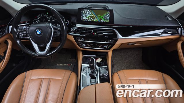 BMW 5-Series 2018 — photo 7