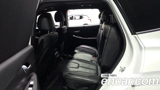 Hyundai Santafe 2021 — photo 12