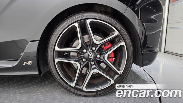 Hyundai Veloster 2019 — photo 7