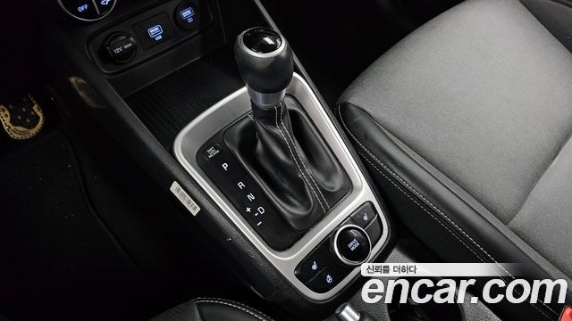 Hyundai Venue 2020 — photo 12