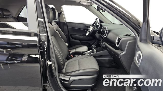 Hyundai Venue 2020 — photo 17