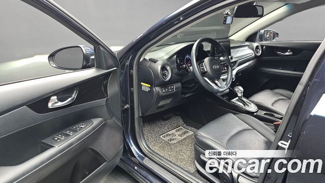 Kia K3 2020 — photo 13