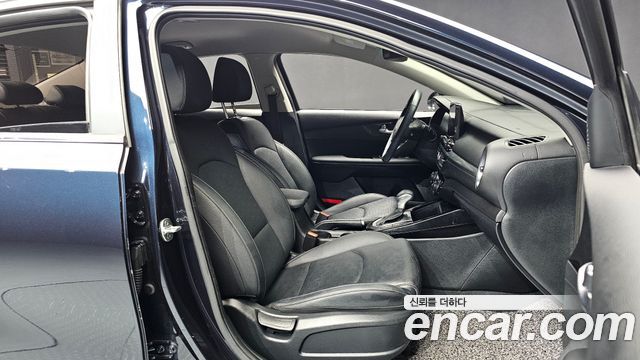 Kia K3 2020 — photo 18