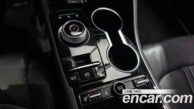 Kia K5 2023 — photo 9