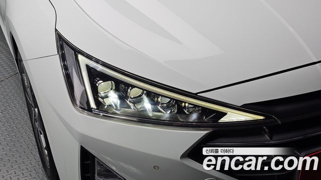 Hyundai AVANTE 2020 — photo 8