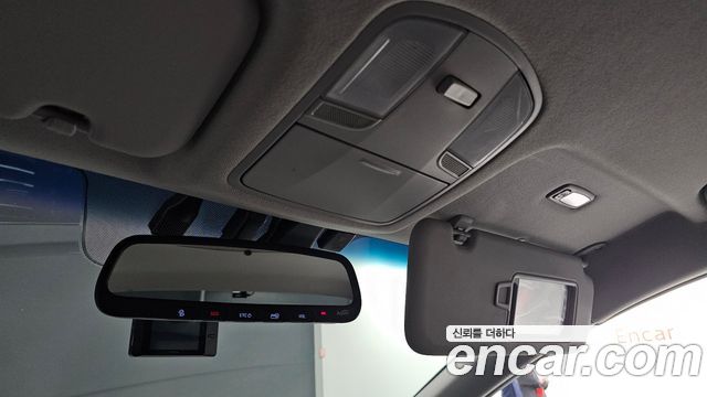 Hyundai AVANTE 2020 — photo 27
