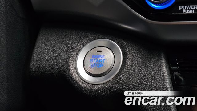 Hyundai AVANTE 2020 — photo 28
