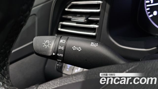 Hyundai AVANTE 2020 — photo 29