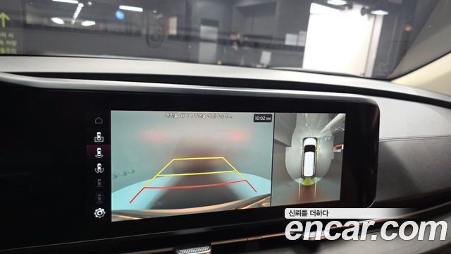 Kia Canival 2023 — photo 22