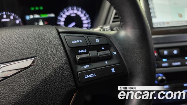 Genesis G80 2019 — photo 21