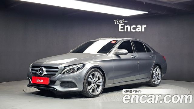Mercedes-Benz C-Class 2017 — photo 1