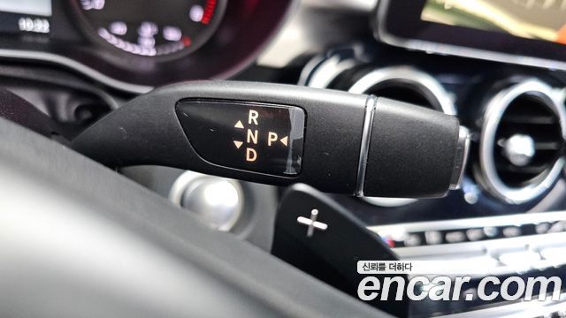 Mercedes-Benz C-Class 2017 — photo 9