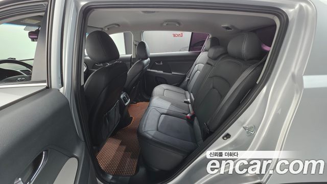 Kia Sportage 2015 — photo 18
