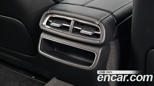 Genesis G80 2021 — photo 33