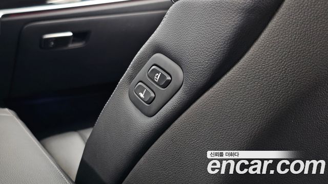 Genesis G80 2021 — photo 35