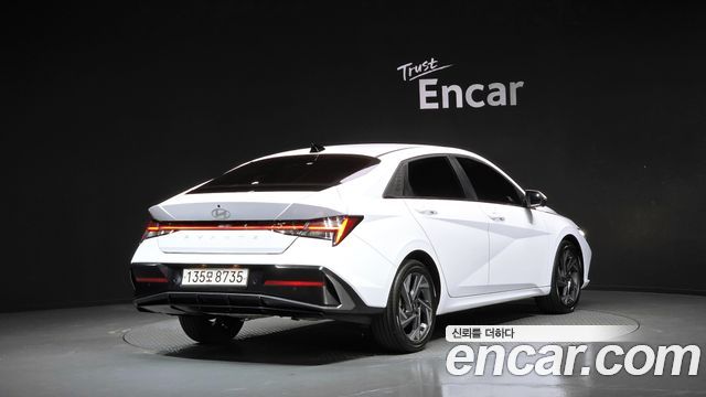 Hyundai AVANTE 2024 — photo 2
