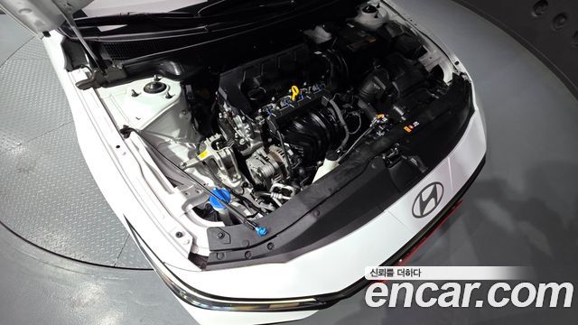 Hyundai AVANTE 2024 — photo 6