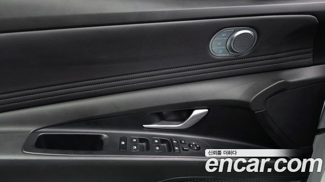 Hyundai AVANTE 2024 — photo 16