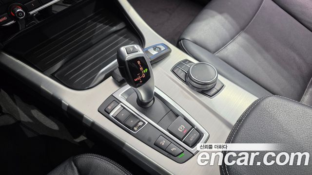 BMW X3 2016 — photo 9