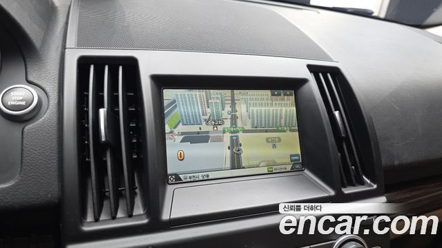 Land Rover Freelander 2014 — photo 15