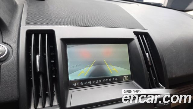 Land Rover Freelander 2014 — photo 16