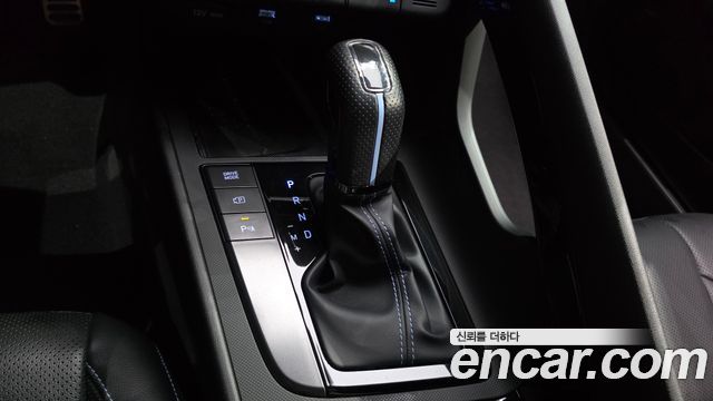 Hyundai AVANTE 2022 — photo 12