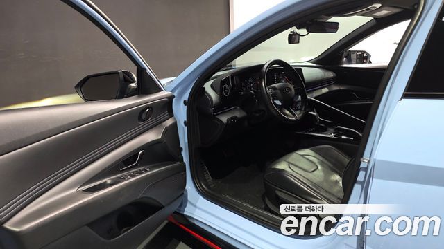 Hyundai AVANTE 2022 — photo 13