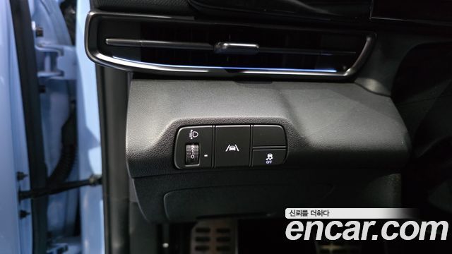 Hyundai AVANTE 2022 — photo 25