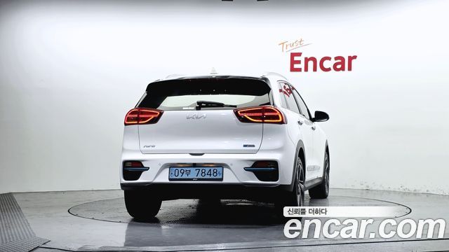 Kia Niro 2022 — photo 4