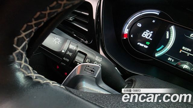 Kia Niro 2022 — photo 23
