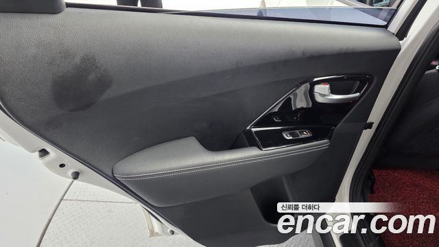 Kia Niro 2022 — photo 15