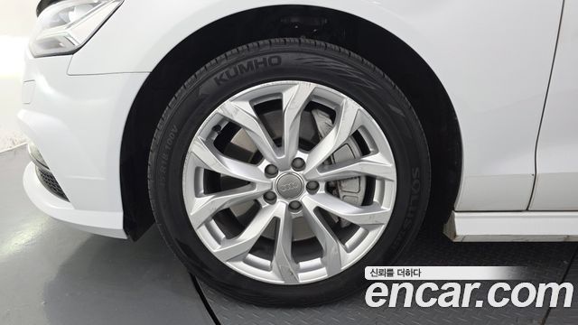 Audi A6 2018 — photo 5
