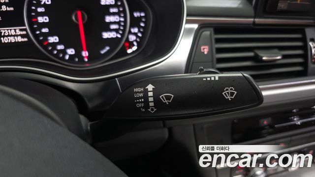 Audi A6 2018 — photo 30