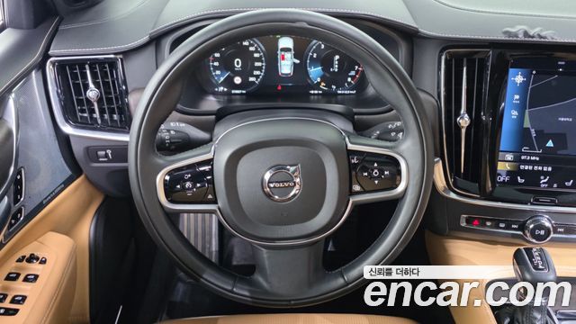Volvo V90 2019 — photo 13